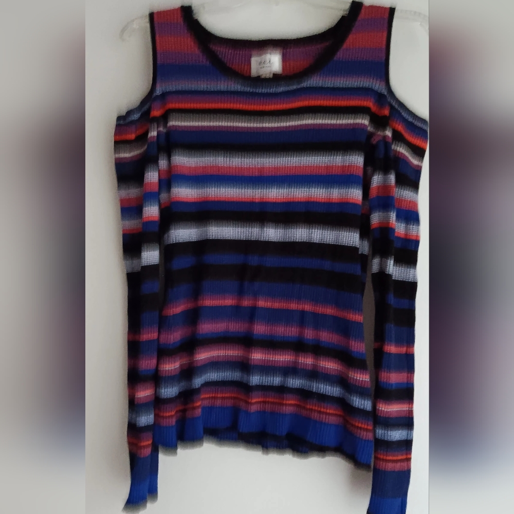 3 For $13💛Cold Shoulder Striped Sweater